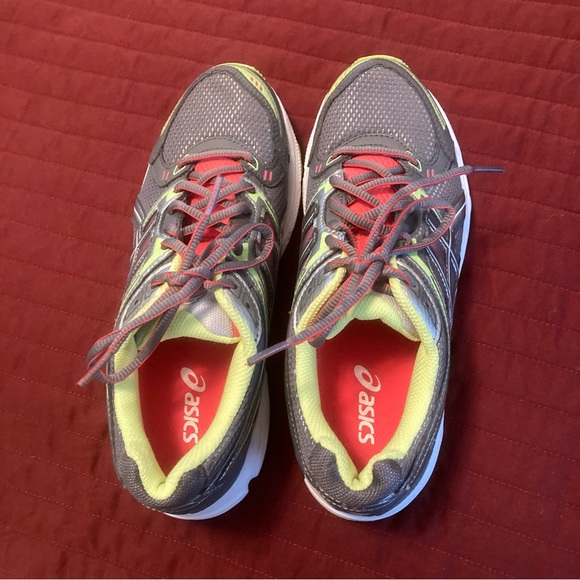 Asics Gel Contend Running Shoes Size 8 - Picture 4 of 12